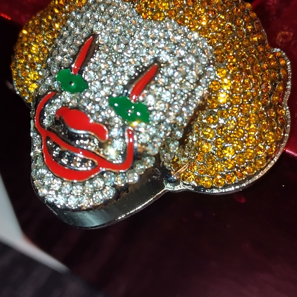 Jewelry Pennywise chain and charm pendant - Picture 7 of 8